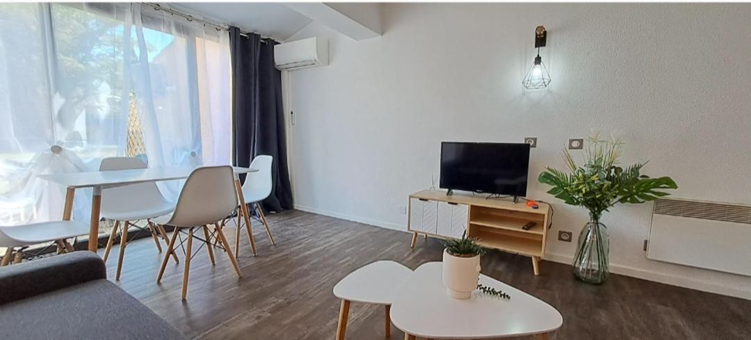 Appartement Residence De Vacances Les Hameaux De Camargue Arles Dış mekan fotoğraf