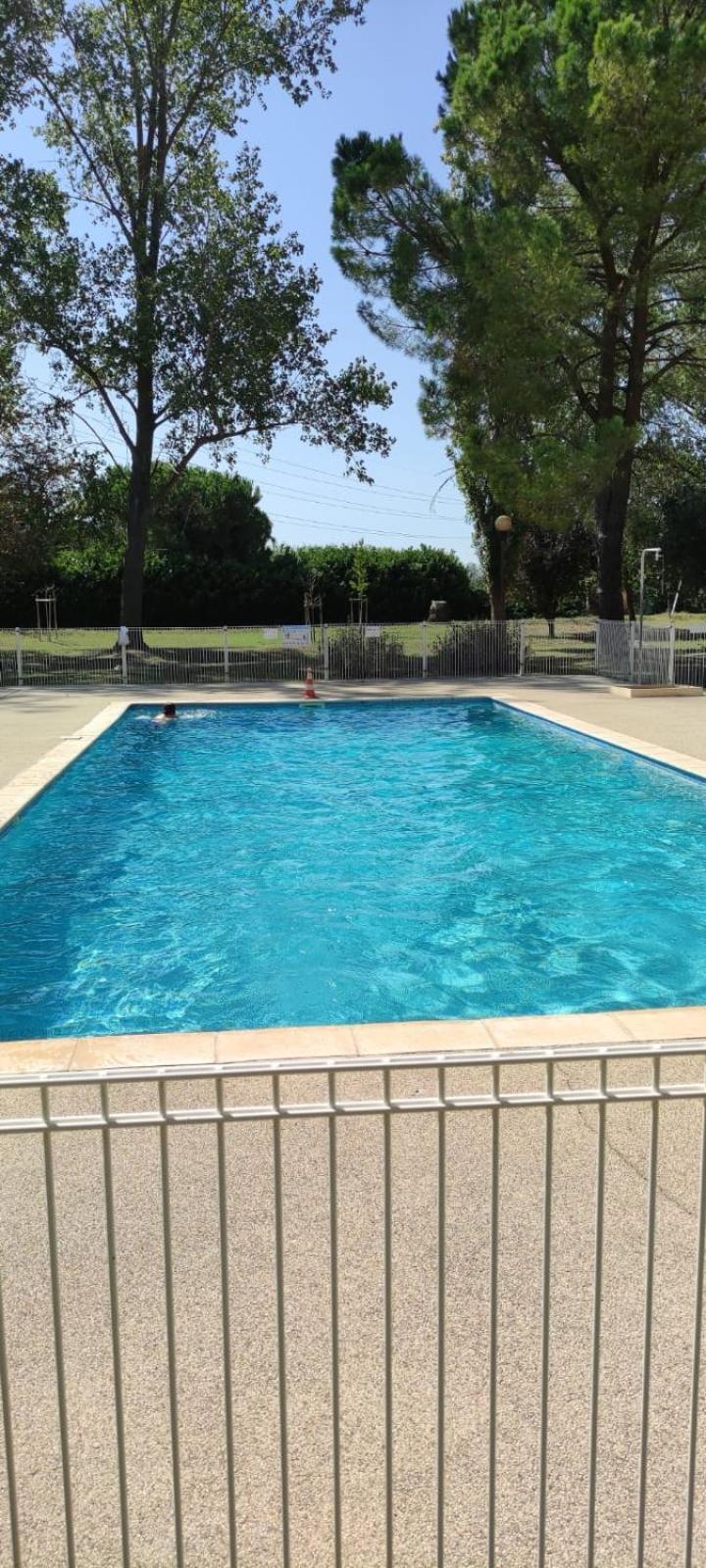 Appartement Residence De Vacances Les Hameaux De Camargue Arles Dış mekan fotoğraf