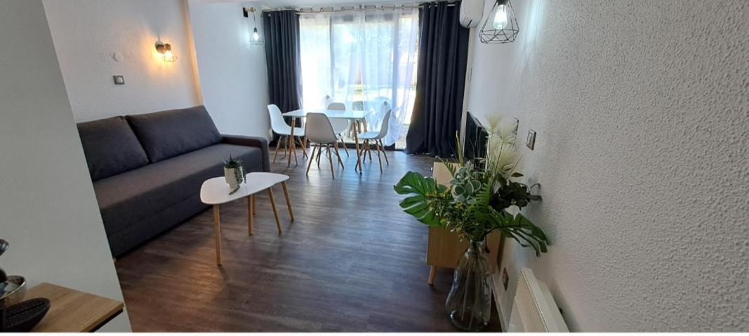 Appartement Residence De Vacances Les Hameaux De Camargue Arles Dış mekan fotoğraf